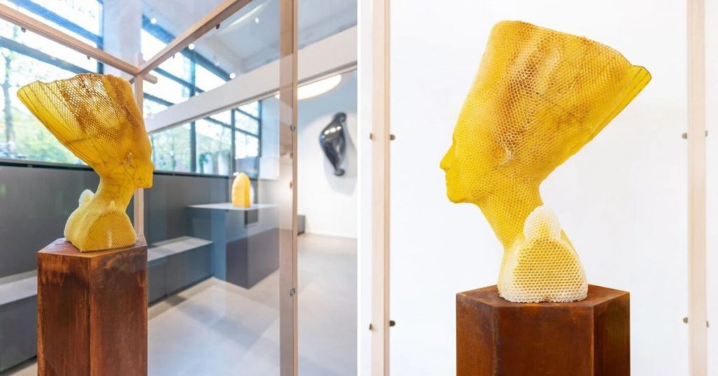 60,000 Bees Help In Creating This Beautiful Honeycomb Nefertiti Statue FI