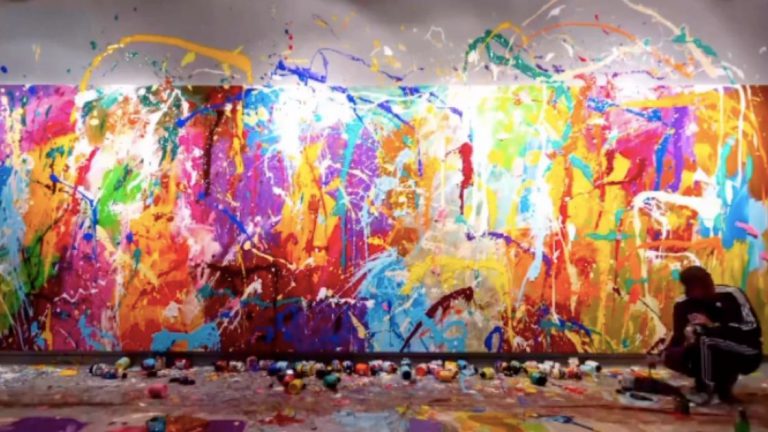 A Young Couple Mistakenly Vandalized $440,000 Painting In South Korea